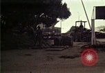 Standbild United States Marine Corps Beirut Libanon, 1983, aus Sekunde 15 historischem Filmmaterial Videoclip 65675050062