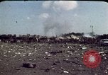Immagine di Bombardato caserma marini Beirut Libano, 1983, secondo 12 filmato di repertorio 65675050076