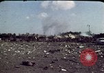 Immagine di Bombardato caserma marini Beirut Libano, 1983, secondo 13 filmato di repertorio 65675050076