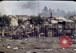 Immagine di Bombardato caserma marini Beirut Libano, 1983, secondo 34 filmato di repertorio 65675050076