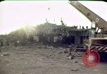Immagine di Operazioni di ricerca e salvataggio Beirut Libano, 1983, secondo 3 filmato di repertorio 65675050079