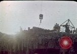 Immagine di Operazioni di ricerca e salvataggio Beirut Libano, 1983, secondo 19 filmato di repertorio 65675050079