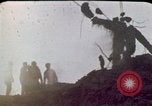Immagine di Operazioni di ricerca e salvataggio Beirut Libano, 1983, secondo 41 filmato di repertorio 65675050079