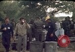 Immagine di Libanesi clean-up degli equipaggi Beirut Libano, 1983, secondo 7 filmato di repertorio 65675050080