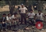 Immagine di Libanesi clean-up degli equipaggi Beirut Libano, 1983, secondo 13 filmato di repertorio 65675050080