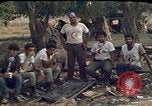 Immagine di Libanesi clean-up degli equipaggi Beirut Libano, 1983, secondo 15 filmato di repertorio 65675050080