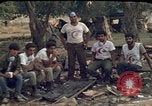 Immagine di Libanesi clean-up degli equipaggi Beirut Libano, 1983, secondo 16 filmato di repertorio 65675050080