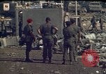 Immagine di Marines americani Beirut Libano, 1983, secondo 8 filmato di repertorio 65675050081