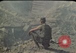 Immagine di I detriti sparsi Beirut Libano, 1983, secondo 36 filmato di repertorio 65675050095