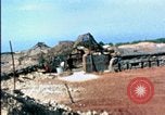 Immagine di 60mm equipaggio di malta Beirut Libano, 1983, secondo 14 filmato di repertorio 65675050096