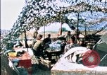 Immagine di 60mm equipaggio di malta Beirut Libano, 1983, secondo 18 filmato di repertorio 65675050096