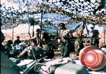 Immagine di 60mm equipaggio di malta Beirut Libano, 1983, secondo 25 filmato di repertorio 65675050096