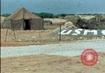 Standbild 60mm Mörser emplacement Beirut Libanon, 1983, aus Sekunde 18 historischem Filmmaterial Videoclip 65675050106