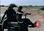 Standbild 60mm Mörser emplacement Beirut Libanon, 1983, aus Sekunde 31 historischem Filmmaterial Videoclip 65675050106