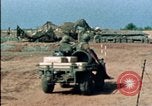 Standbild 60mm Mörser emplacement Beirut Libanon, 1983, aus Sekunde 35 historischem Filmmaterial Videoclip 65675050106