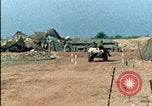 Standbild 60mm Mörser emplacement Beirut Libanon, 1983, aus Sekunde 41 historischem Filmmaterial Videoclip 65675050106