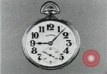 Standbild Uhrenherstellung Springfield Illinois USA, 1922, aus Sekunde 24 historischem Filmmaterial Videoclip 65675050108