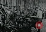 Standbild Stahl Poliererei Springfield Illinois USA, 1922, aus Sekunde 11 historischem Filmmaterial Videoclip 65675050112
