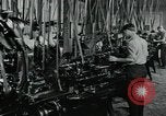 Standbild Stahl Poliererei Springfield Illinois USA, 1922, aus Sekunde 20 historischem Filmmaterial Videoclip 65675050112