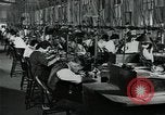 Standbild Stahl Poliererei Springfield Illinois USA, 1922, aus Sekunde 50 historischem Filmmaterial Videoclip 65675050112