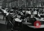 Standbild Stahl Poliererei Springfield Illinois USA, 1922, aus Sekunde 51 historischem Filmmaterial Videoclip 65675050112