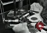Immagine di Pezzi di ricambio per orologi Springfield Illinois USA, 1922, secondo 17 filmato di repertorio 65675050116