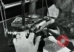 Immagine di Pezzi di ricambio per orologi Springfield Illinois USA, 1922, secondo 20 filmato di repertorio 65675050116