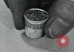 Immagine di Pezzi di ricambio per orologi Springfield Illinois USA, 1922, secondo 37 filmato di repertorio 65675050116