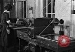 Immagine di Compone di smalto Springfield Illinois USA, 1922, secondo 20 filmato di repertorio 65675050118