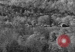 Standbild Kirche Masse Cummington Massachusetts USA, 1945, aus Sekunde 5 historischem Filmmaterial Videoclip 65675050126