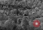Standbild Kirche Masse Cummington Massachusetts USA, 1945, aus Sekunde 7 historischem Filmmaterial Videoclip 65675050126