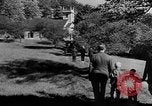 Standbild Kirche Masse Cummington Massachusetts USA, 1945, aus Sekunde 14 historischem Filmmaterial Videoclip 65675050126