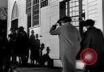 Standbild Kirche Masse Cummington Massachusetts USA, 1945, aus Sekunde 22 historischem Filmmaterial Videoclip 65675050126