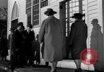 Standbild Kirche Masse Cummington Massachusetts USA, 1945, aus Sekunde 24 historischem Filmmaterial Videoclip 65675050126