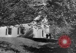 Standbild Kirche Masse Cummington Massachusetts USA, 1945, aus Sekunde 30 historischem Filmmaterial Videoclip 65675050126