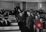 Standbild Kirche Masse Cummington Massachusetts USA, 1945, aus Sekunde 58 historischem Filmmaterial Videoclip 65675050126