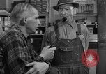 Standbild General Store Cummington Massachusetts USA, 1945, aus Sekunde 36 historischem Filmmaterial Videoclip 65675050127