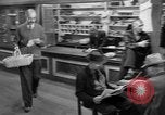 Standbild General Store Cummington Massachusetts USA, 1945, aus Sekunde 40 historischem Filmmaterial Videoclip 65675050127