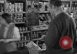 Standbild General Store Cummington Massachusetts USA, 1945, aus Sekunde 50 historischem Filmmaterial Videoclip 65675050127
