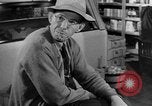 Standbild General Store Cummington Massachusetts USA, 1945, aus Sekunde 54 historischem Filmmaterial Videoclip 65675050127
