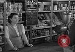 Standbild General Store Cummington Massachusetts USA, 1945, aus Sekunde 59 historischem Filmmaterial Videoclip 65675050127