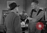 Standbild Drucken drücken Cummington Massachusetts USA, 1945, aus Sekunde 62 historischem Filmmaterial Videoclip 65675050128