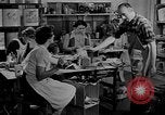 Standbild York Obstgärten Cummington Massachusetts USA, 1945, aus Sekunde 52 historischem Filmmaterial Videoclip 65675050129