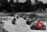 Standbild Motorrad Versand Reiter United States USA, 1942, aus Sekunde 9 historischem Filmmaterial Videoclip 65675050135