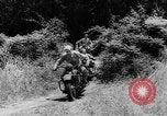 Standbild Motorrad Versand Reiter United States USA, 1942, aus Sekunde 27 historischem Filmmaterial Videoclip 65675050135