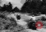Standbild Motorrad Versand Reiter United States USA, 1942, aus Sekunde 30 historischem Filmmaterial Videoclip 65675050135
