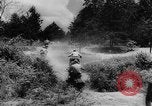 Standbild Motorrad Versand Reiter United States USA, 1942, aus Sekunde 33 historischem Filmmaterial Videoclip 65675050135