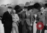 Standbild amerikanische Waffen Pflanzen United States USA, 1942, aus Sekunde 10 historischem Filmmaterial Videoclip 65675050136