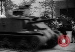 Standbild amerikanische Waffen Pflanzen United States USA, 1942, aus Sekunde 20 historischem Filmmaterial Videoclip 65675050136