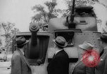 Standbild amerikanische Waffen Pflanzen United States USA, 1942, aus Sekunde 25 historischem Filmmaterial Videoclip 65675050136